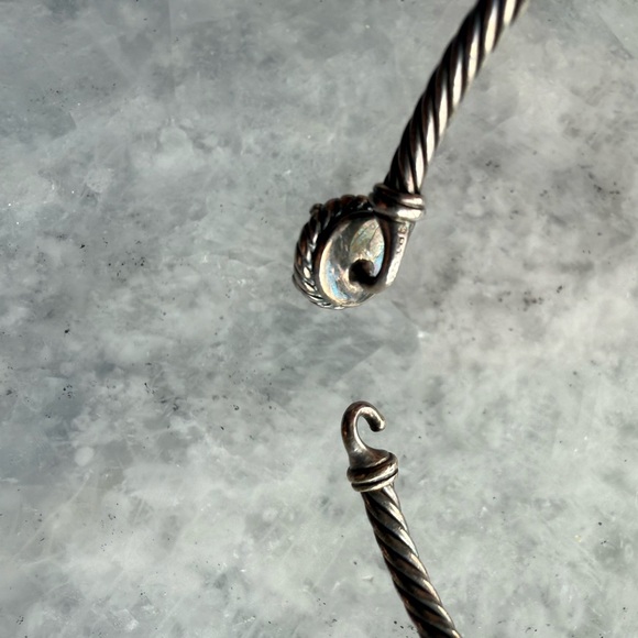 David yurman pearl bracelet - Picture 3 of 3